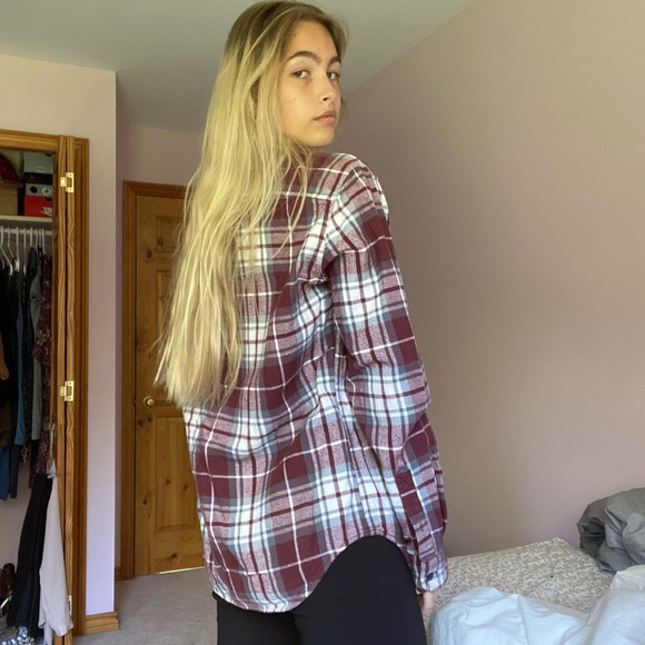 Flannel - Picture 2 of 4